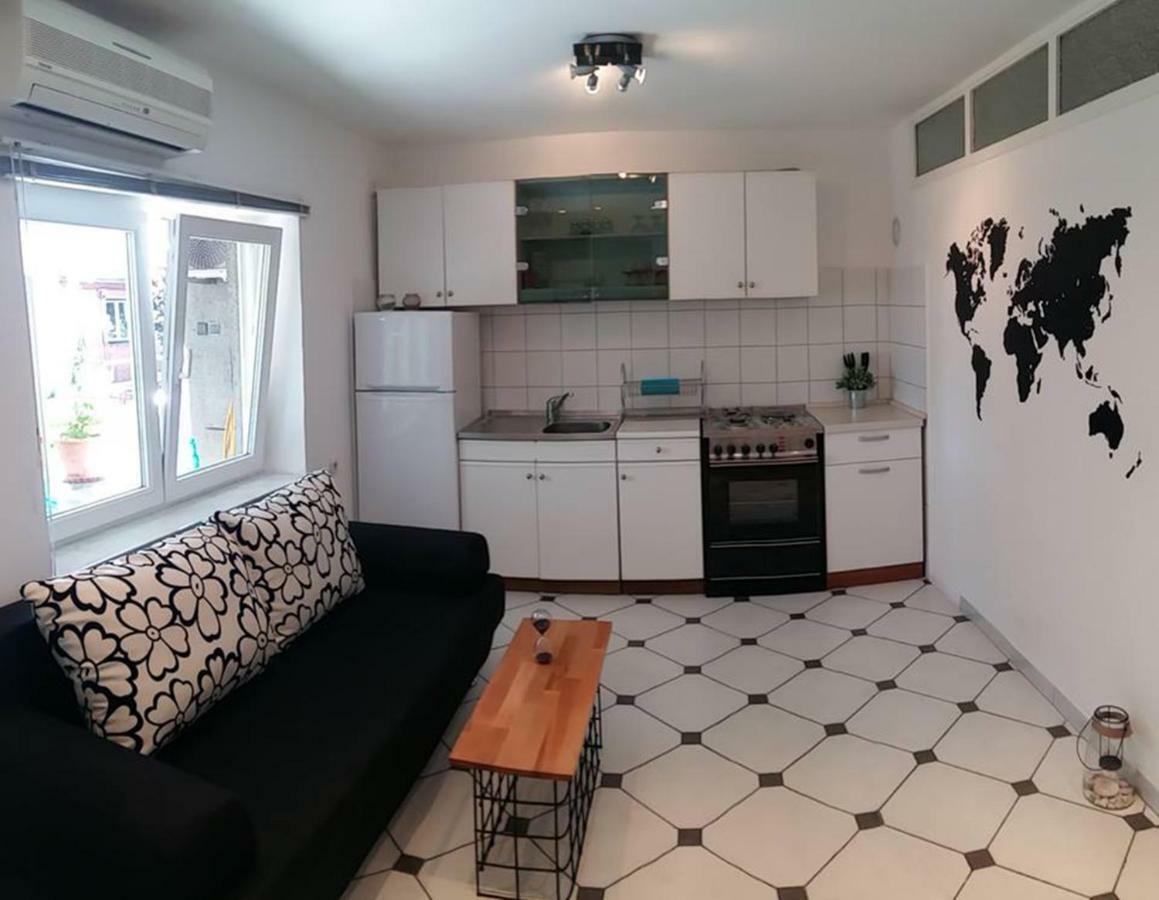 Apartment Melany Senj  Zewnętrze zdjęcie